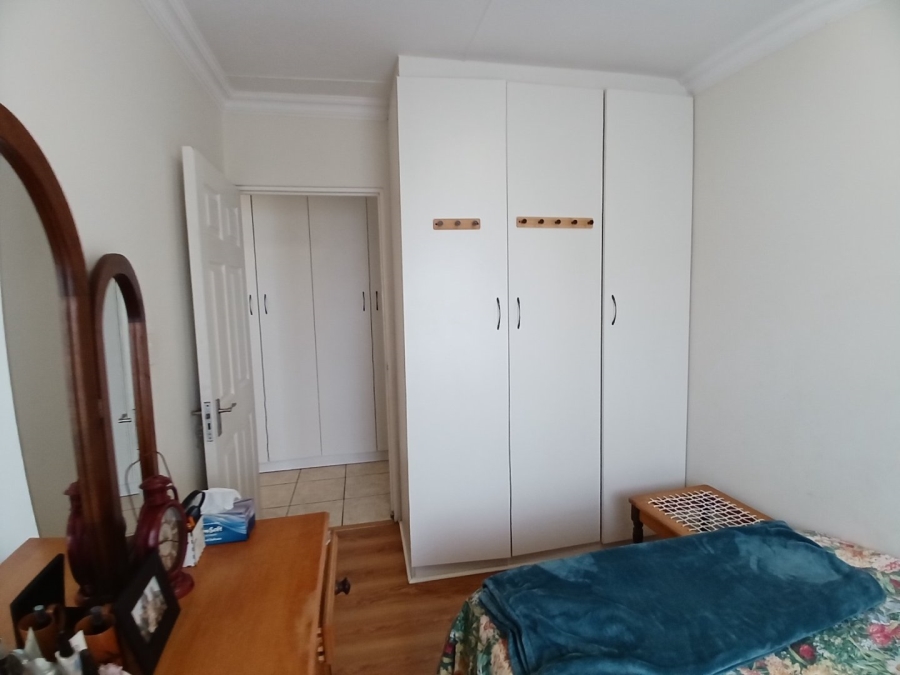 3 Bedroom Property for Sale in Fraaiuitsig Western Cape